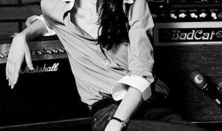 qq透明皮肤素材男生 qq透明皮肤素材男生