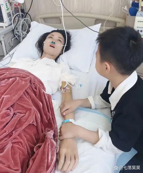 四川小女孩玉玲生命的救赎最终结果 四川小玉玲病好的视频