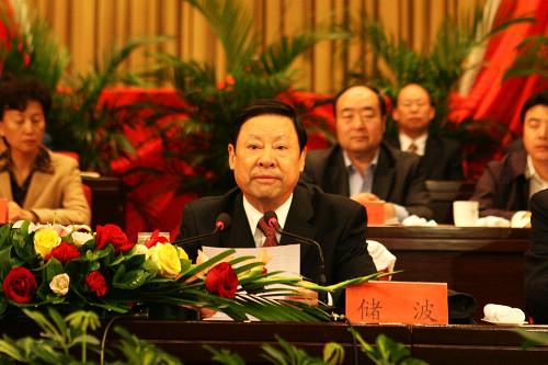 解放后历任内蒙古党委书记都有谁 内蒙古自治区现任党委书记